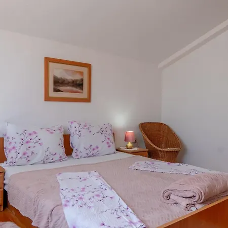 Апартаменты Bozena *