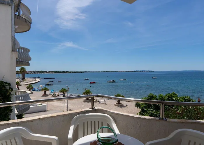 Bozena Апартаменты *