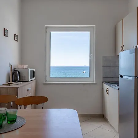 Apartament Bozena Vir